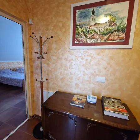 Apartment Tina - Srebrno Jezero Zatonje