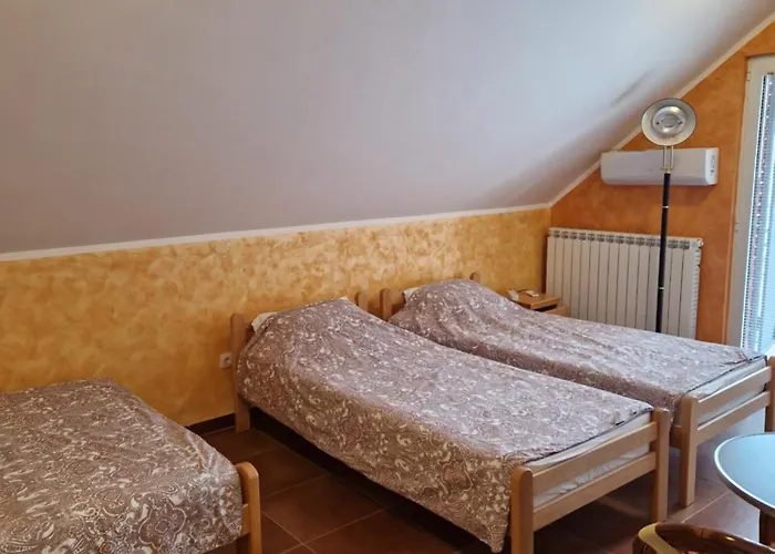 Tina - Srebrno Jezero شقة Zatonje