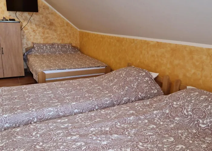 Tina - Srebrno Jezero شقة